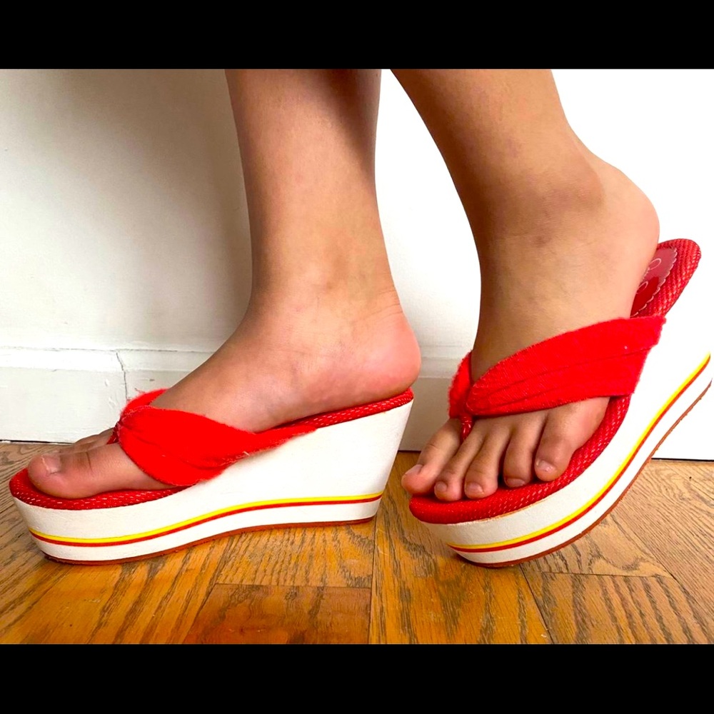 Jessica Simpson Wedge